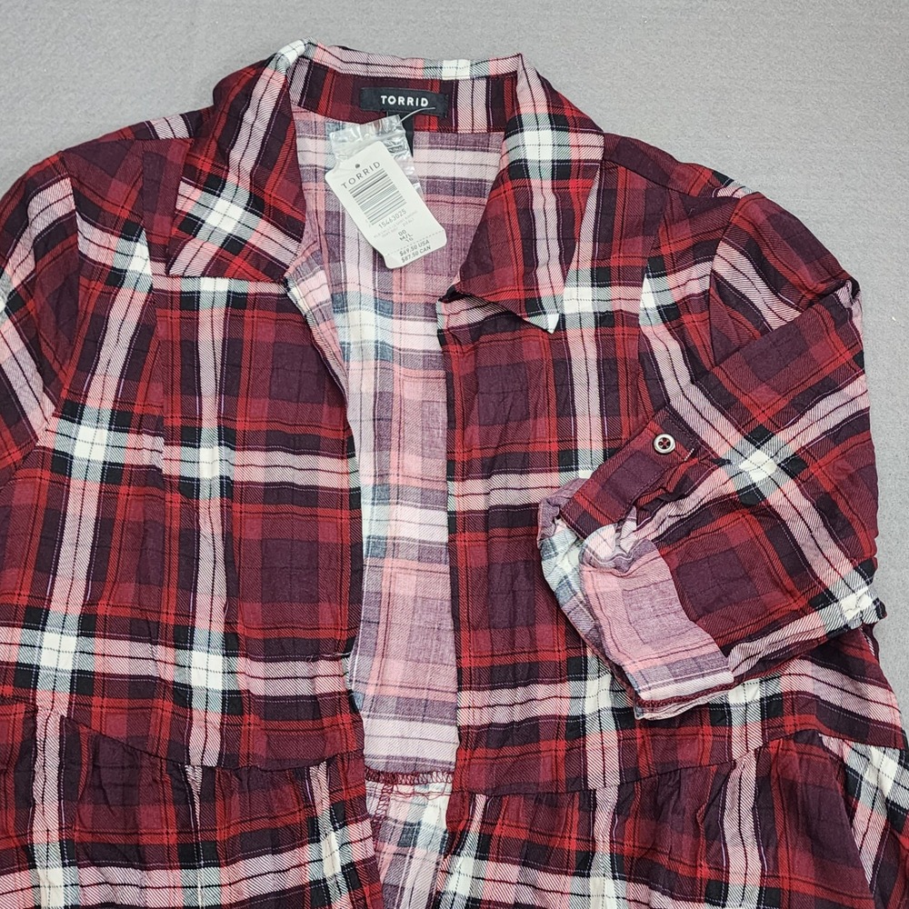 Torrid Plaid Kimono Shirt Burgundy Black Babydoll Roll Tab Women Size 00 M/L NEW